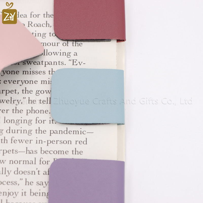 Premium Leather Magnetic Bookm - Bookmark Magnetic Clip のレビューと価格