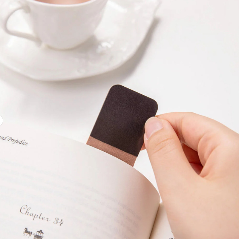 Premium Leather Magnetic Bookm - Bookmark Magnetic Clip のレビューと価格