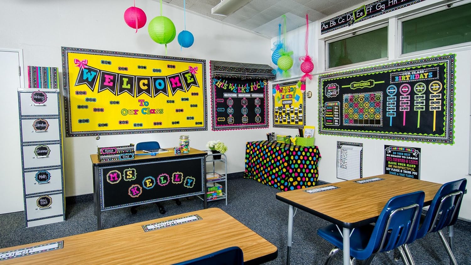 Chalkboard Brights Name Plates - Desk Name Plate のレビューと価格