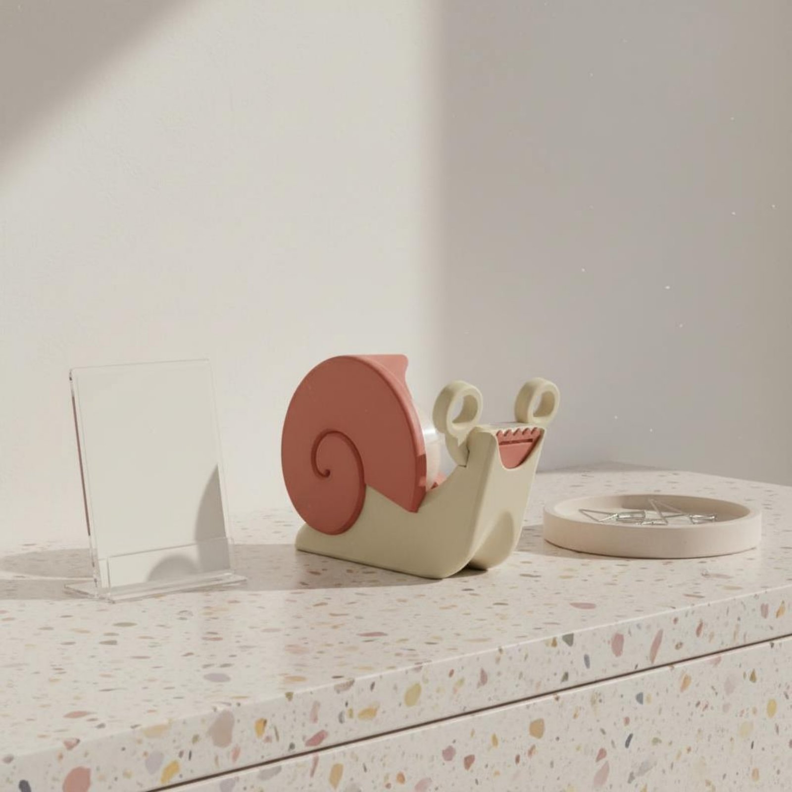 Snail-Shaped Tape Dispenser Pi - Stationery Office のレビューと価格